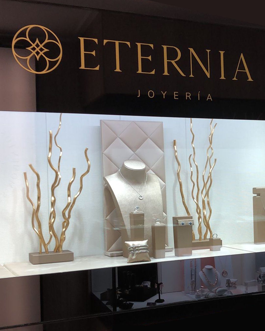 Proyecto Eternia tienda2